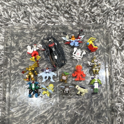 Digimon mini figures - digimon,